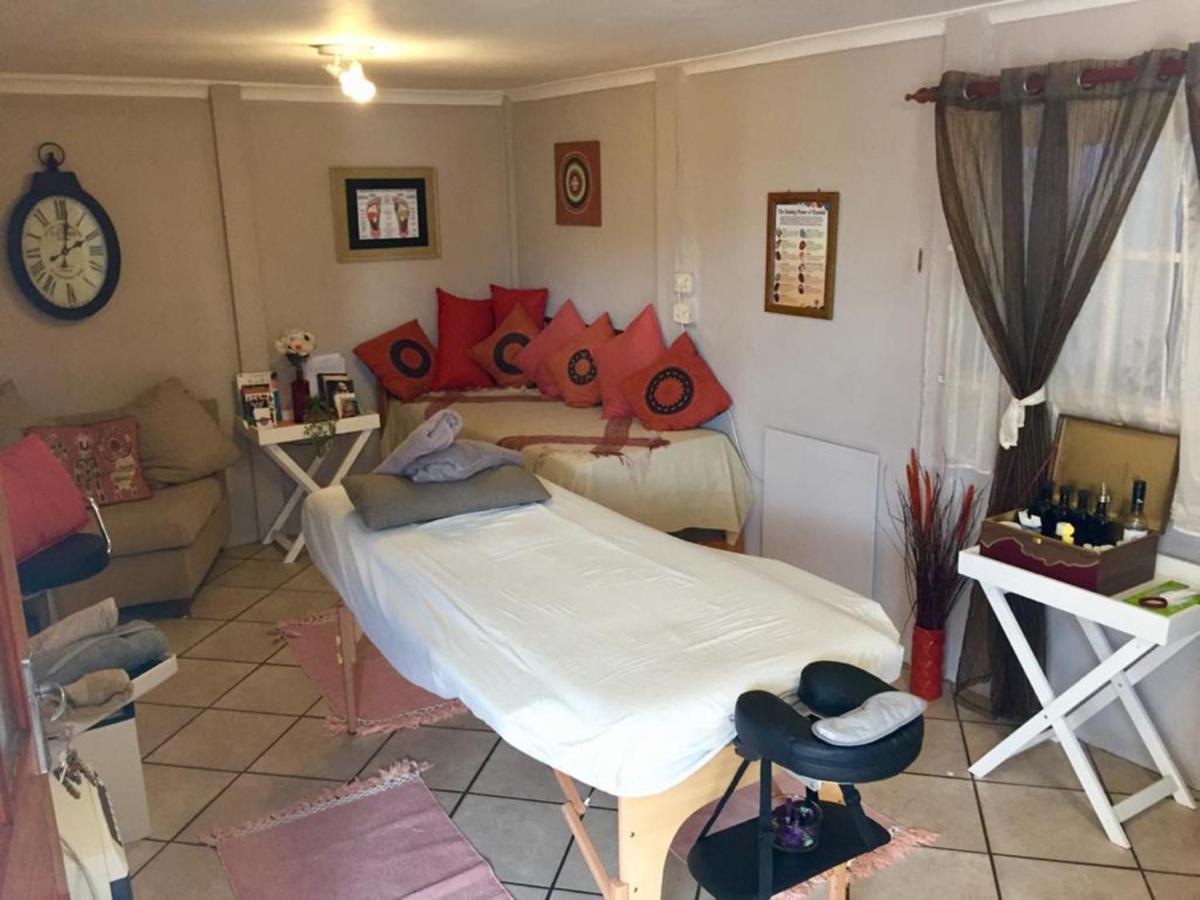 Jembjo'S Knysna Lodge & Backpackers מראה חיצוני תמונה