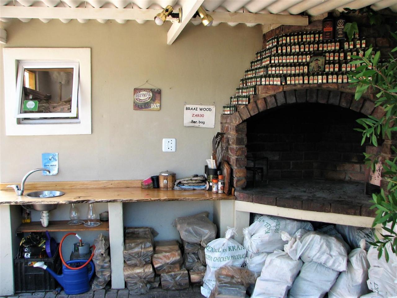 Jembjo'S Knysna Lodge & Backpackers מראה חיצוני תמונה