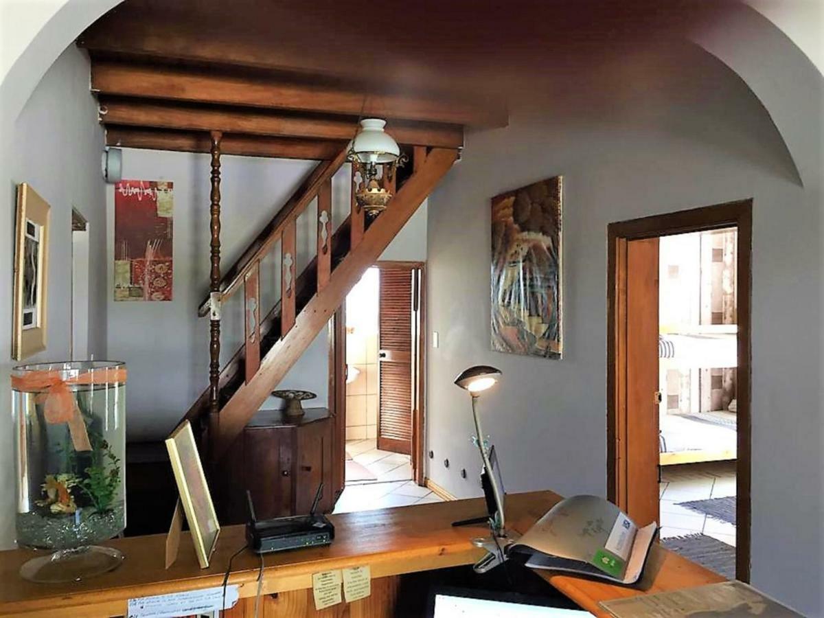 Jembjo'S Knysna Lodge & Backpackers מראה חיצוני תמונה