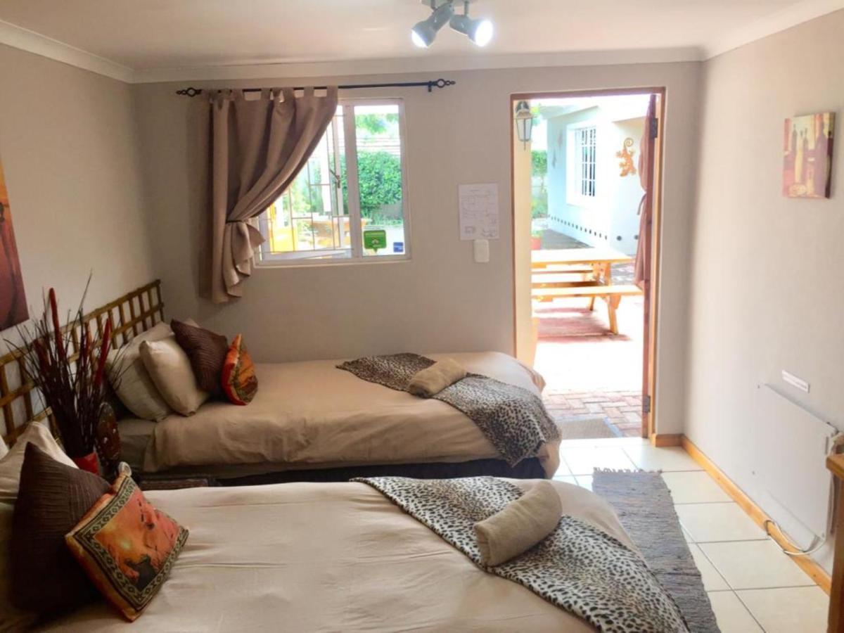 Jembjo'S Knysna Lodge & Backpackers מראה חיצוני תמונה